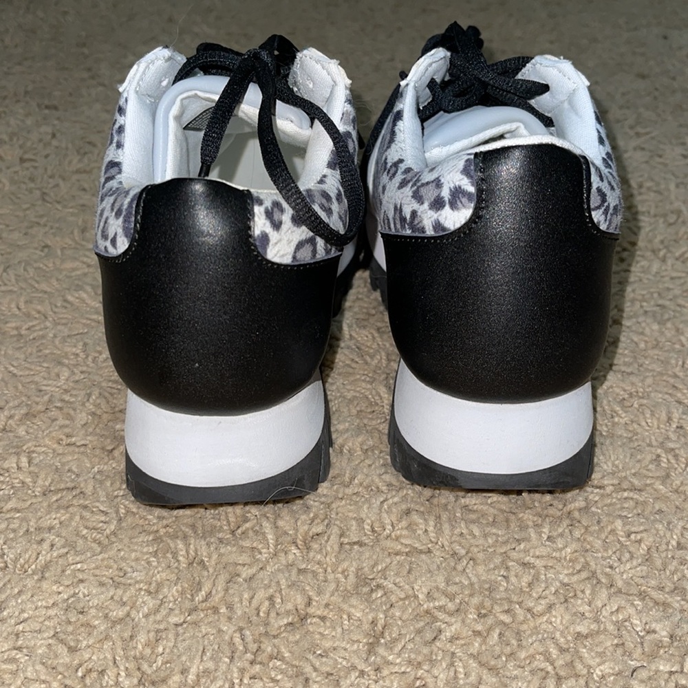 Not Rated Sneakers - Picture 5 of 5